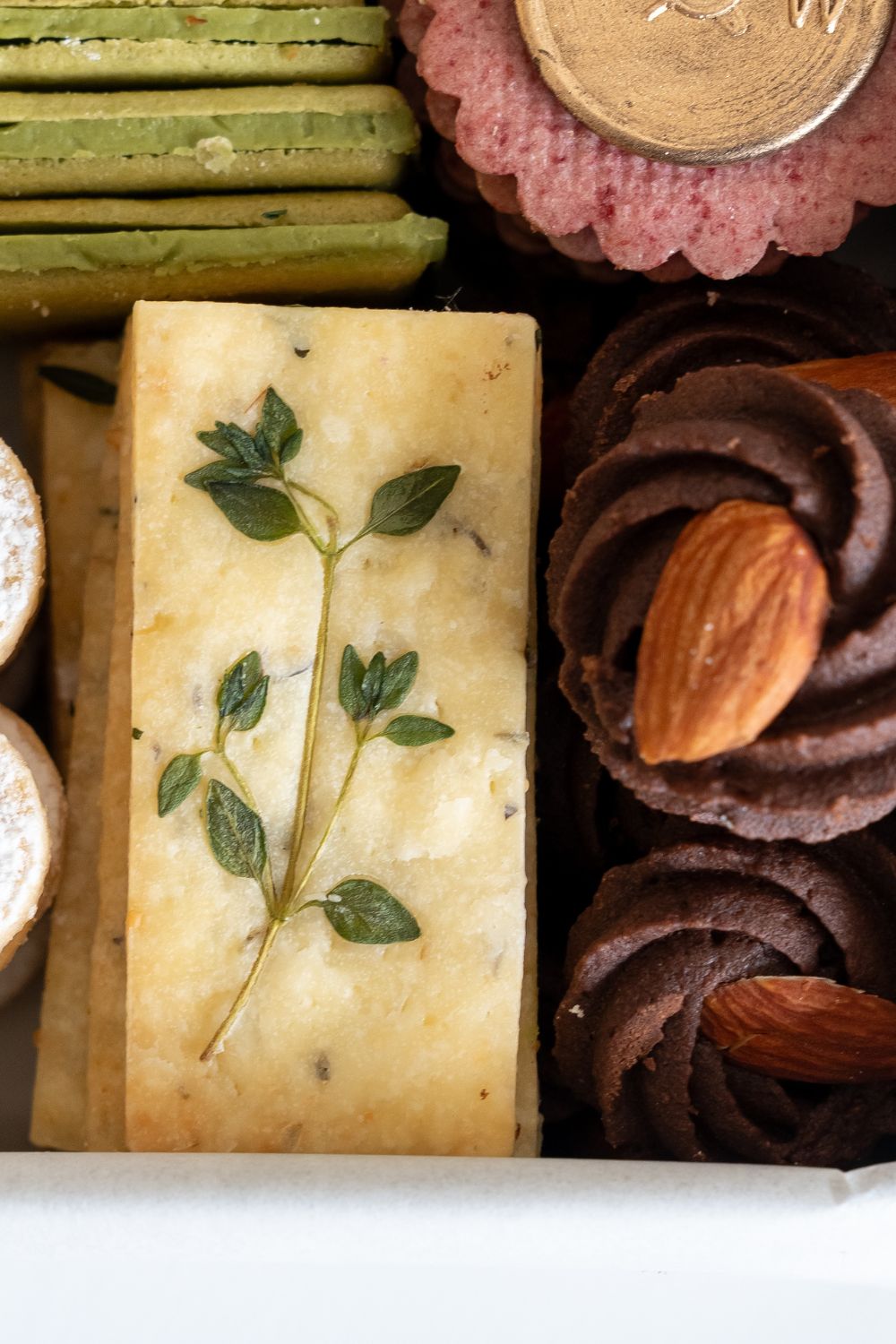 Signature Tea Cookie Box Baking & Decoration Class