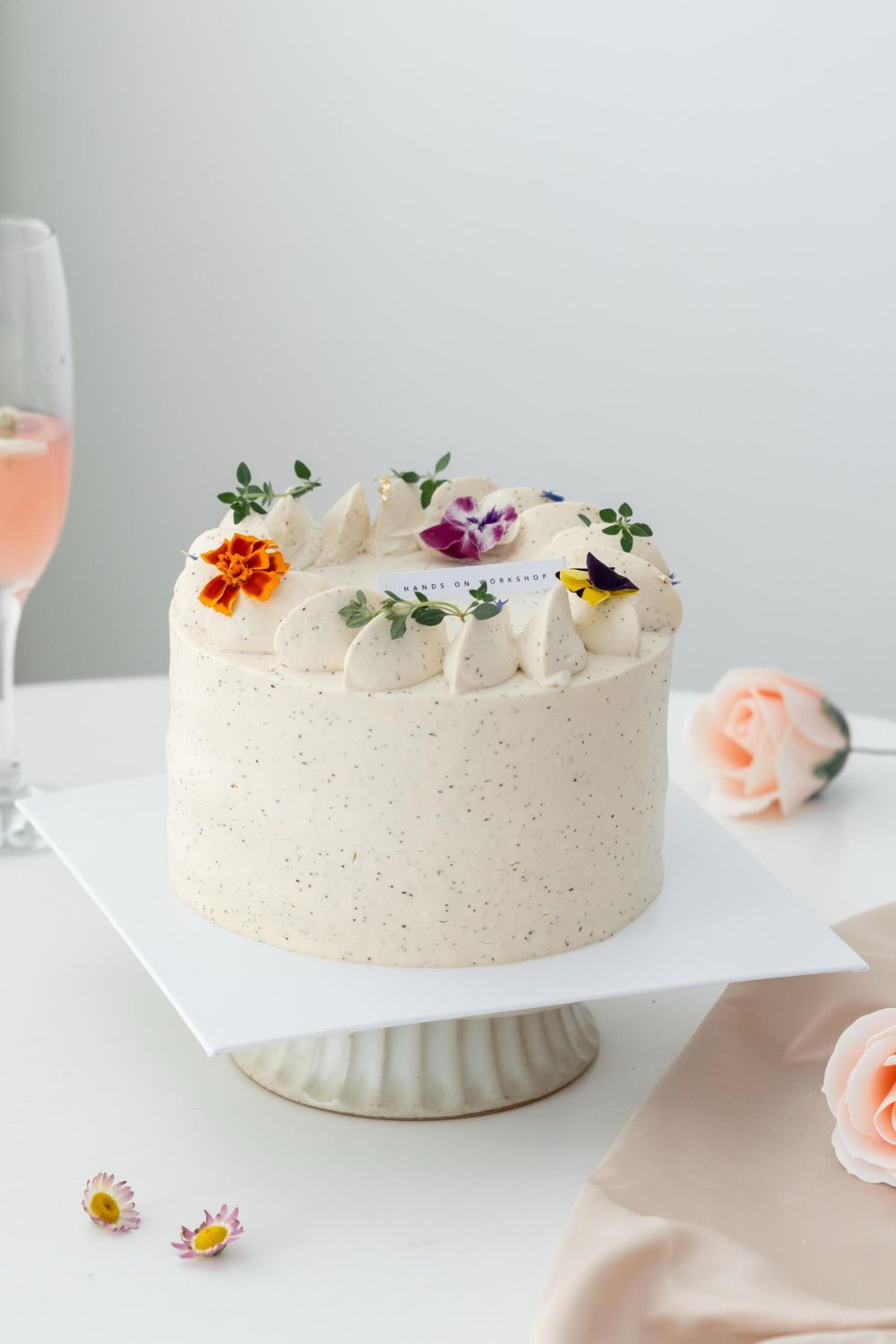 Earl Grey Dark Chocolate Cake Baking & Decorating Class