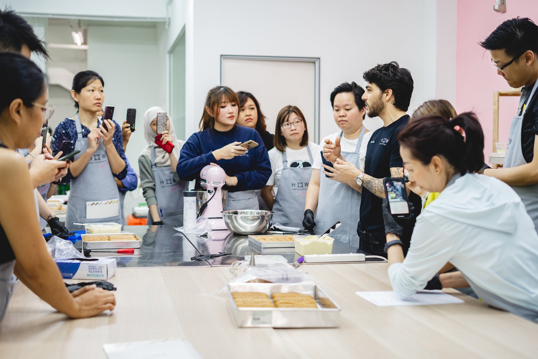 Joakim Prat Eclairs Masterclass - Baking Class at Hands On Workshop Academy