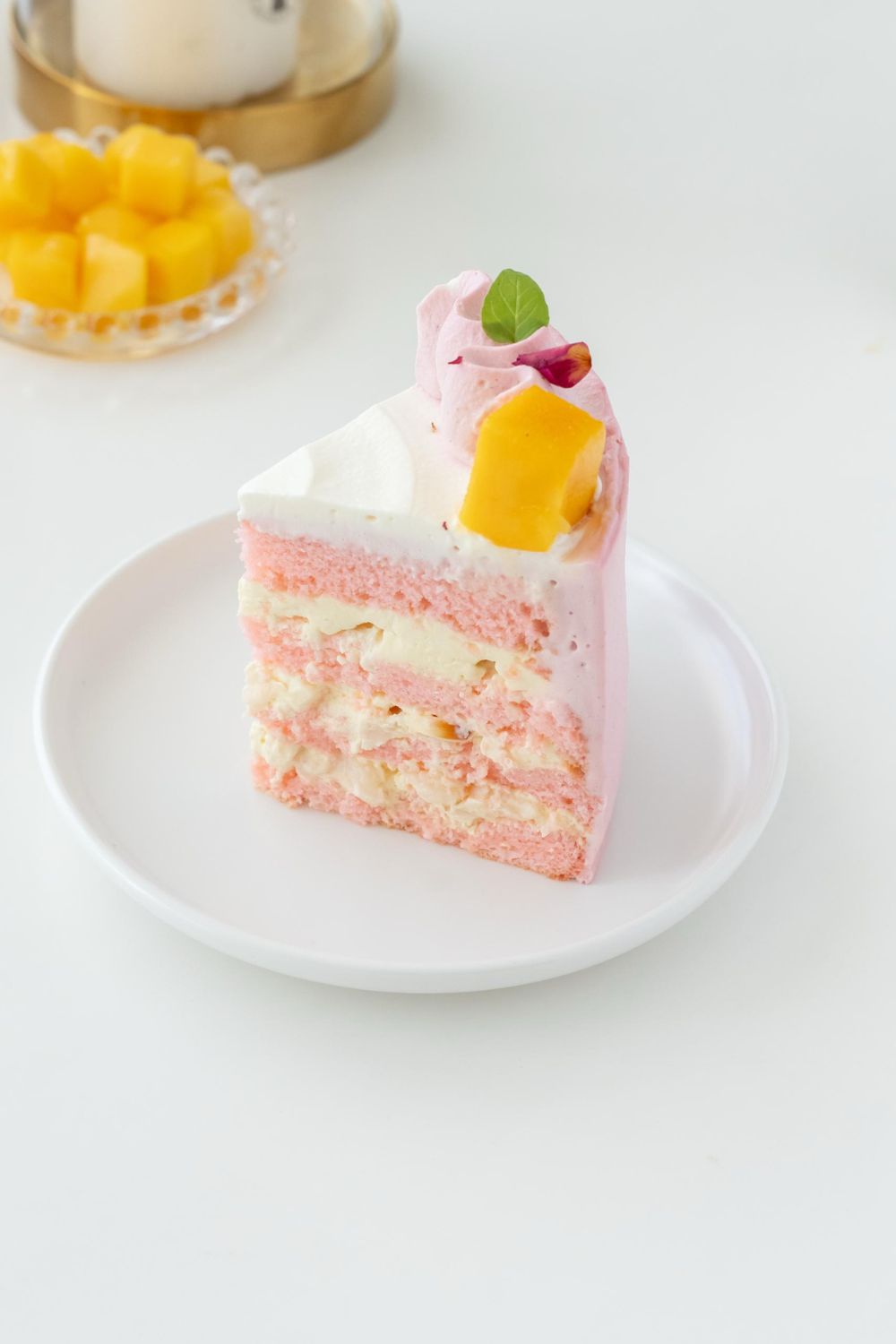 Mango Lychee Cake