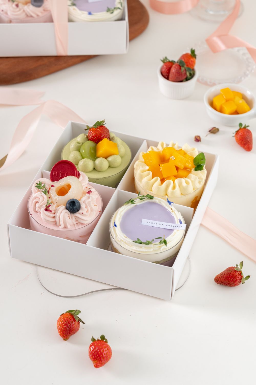 "4 in Love" Cake Set